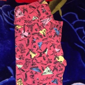 Os Lularoe bird leggings